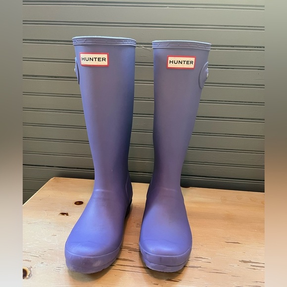 Hunter Z66119* Girls Purple Waterproof Tall Rain Boot Size 4B/5G - Picture 7 of 8